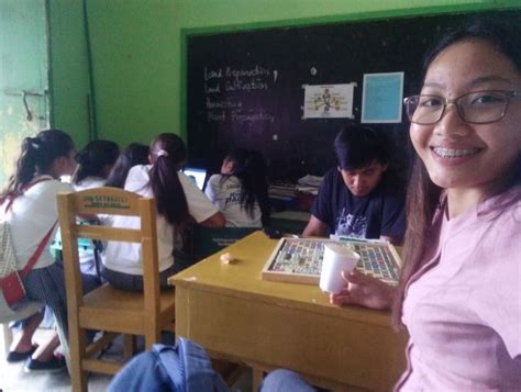 sneakypinay